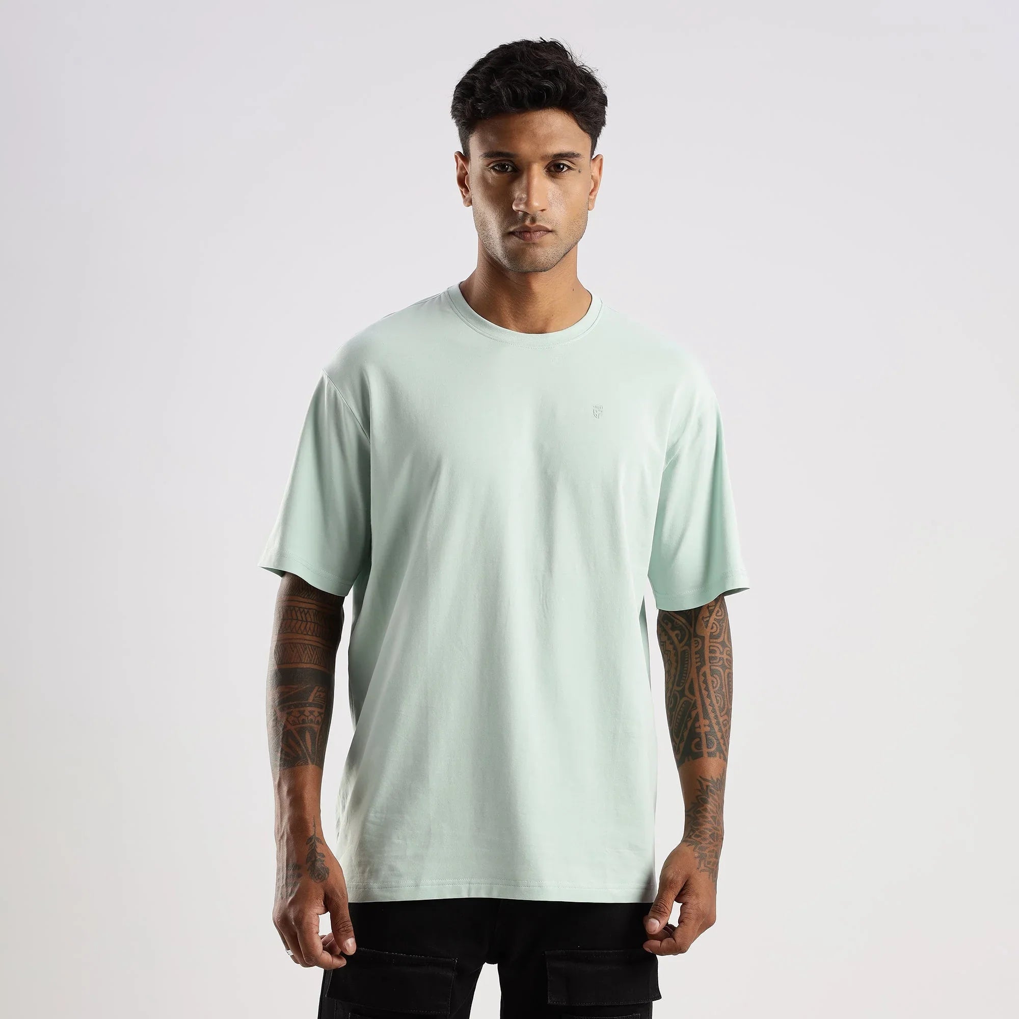 Plain Blue Haze Oversized essential t-shirt