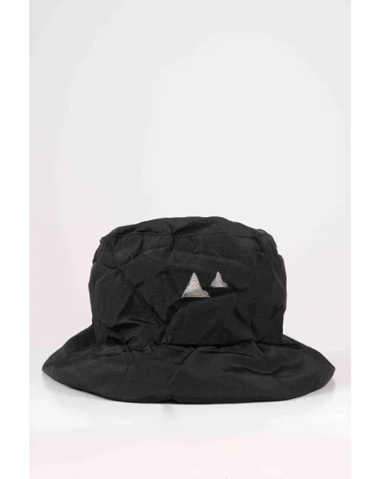 Cloud bucket hat
