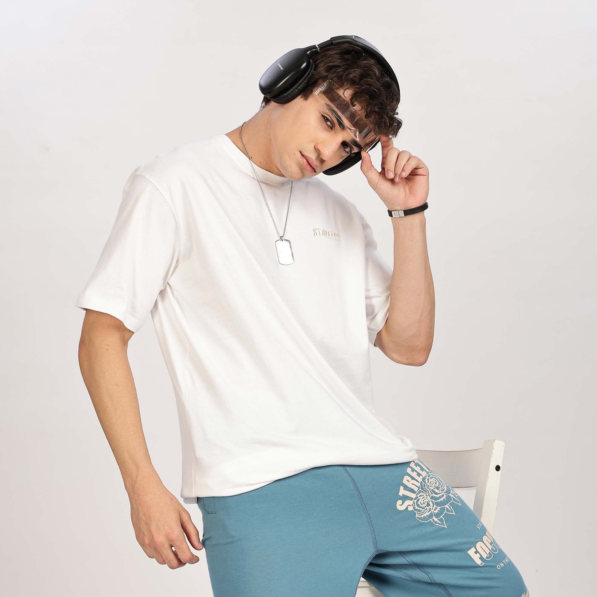 Unisex Embroidery Logo  T -shirt