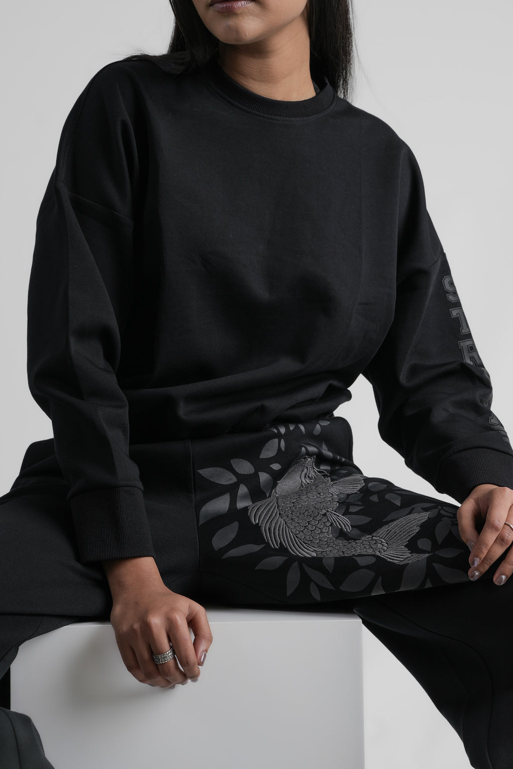 Hikari Crewneck - Women
