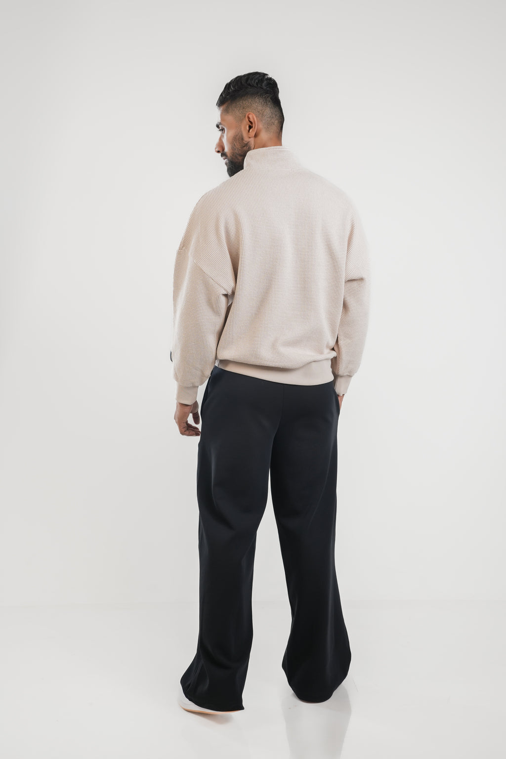 Halo Pullover