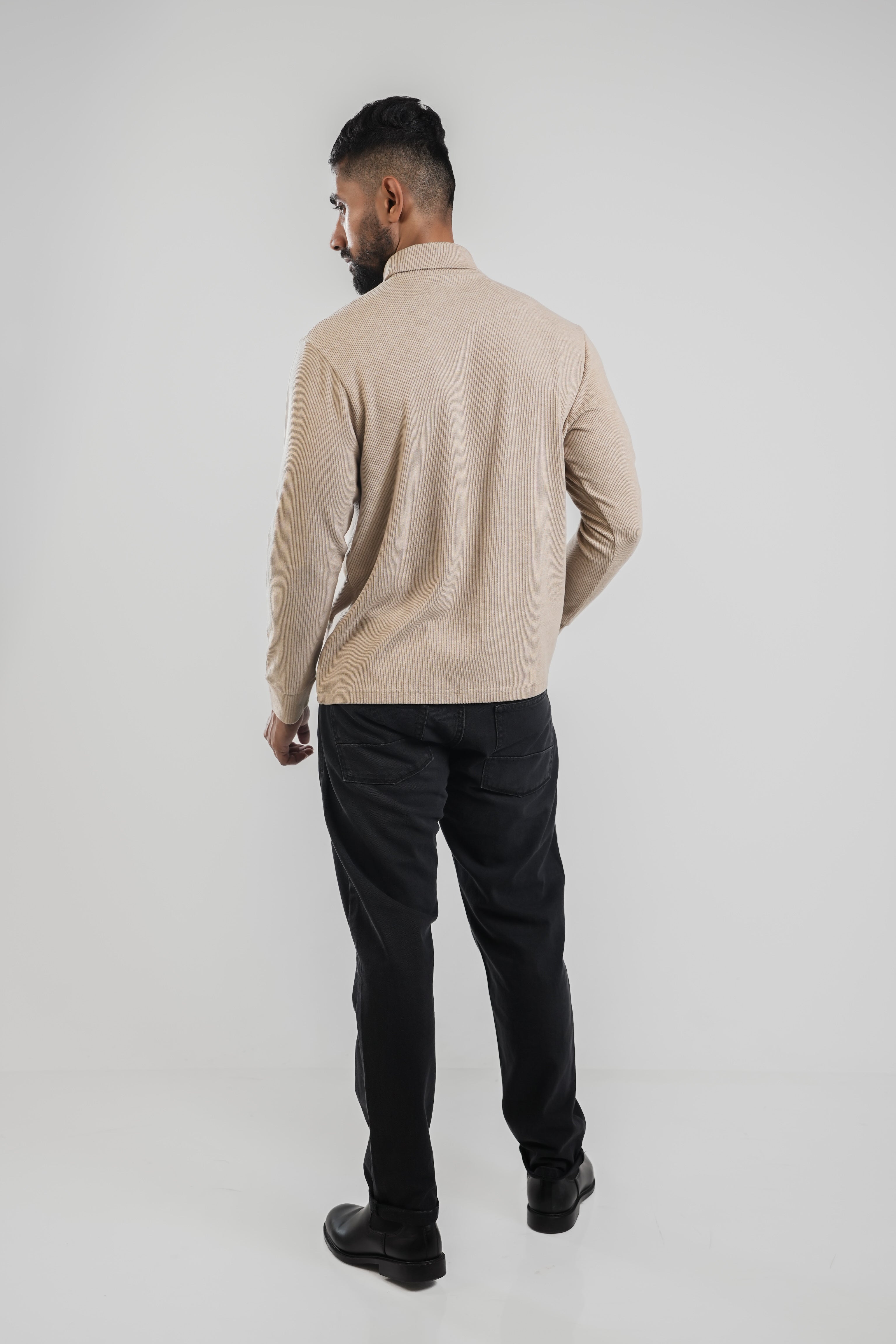 Sahara Turtle Neck