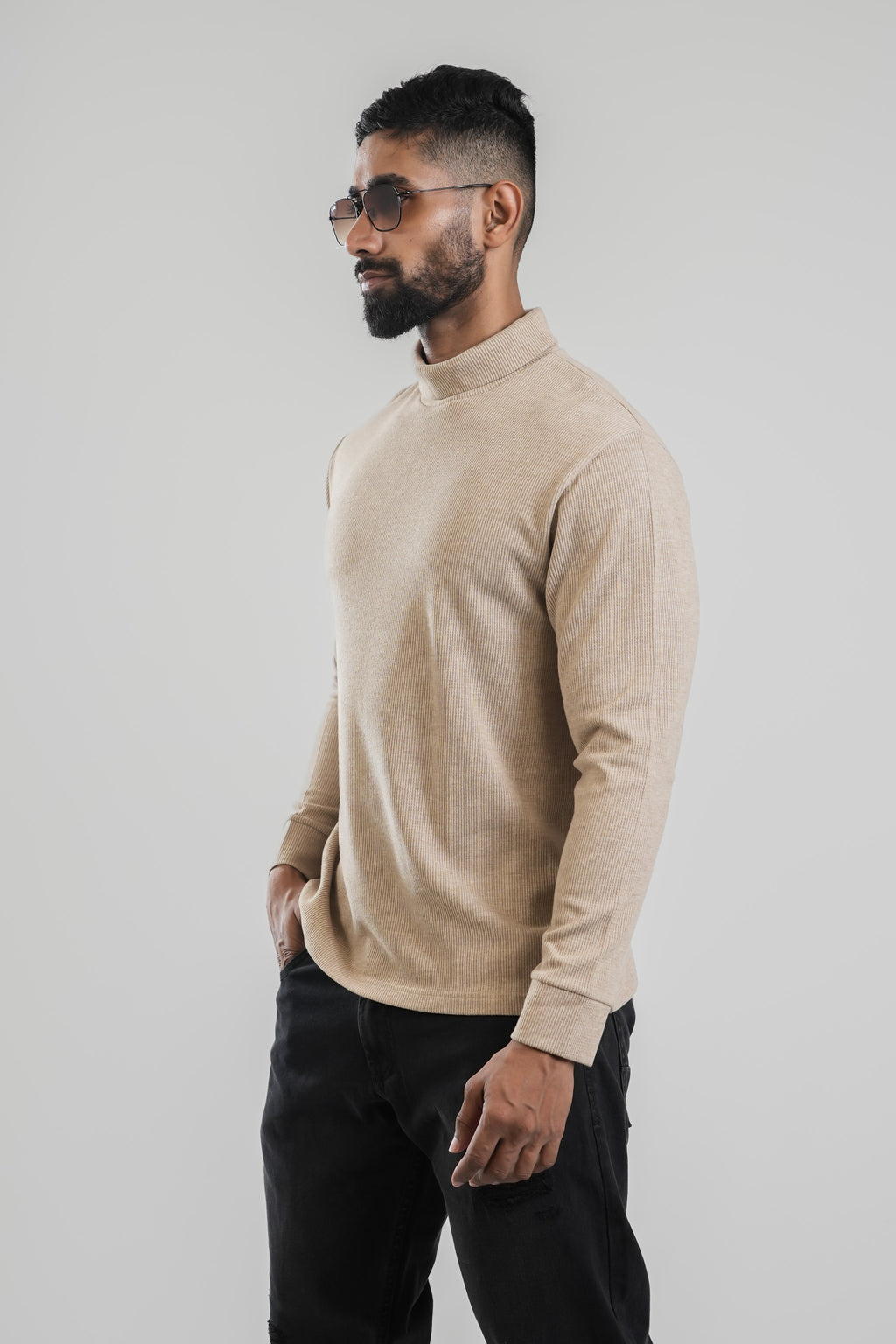 Sahara Turtle Neck