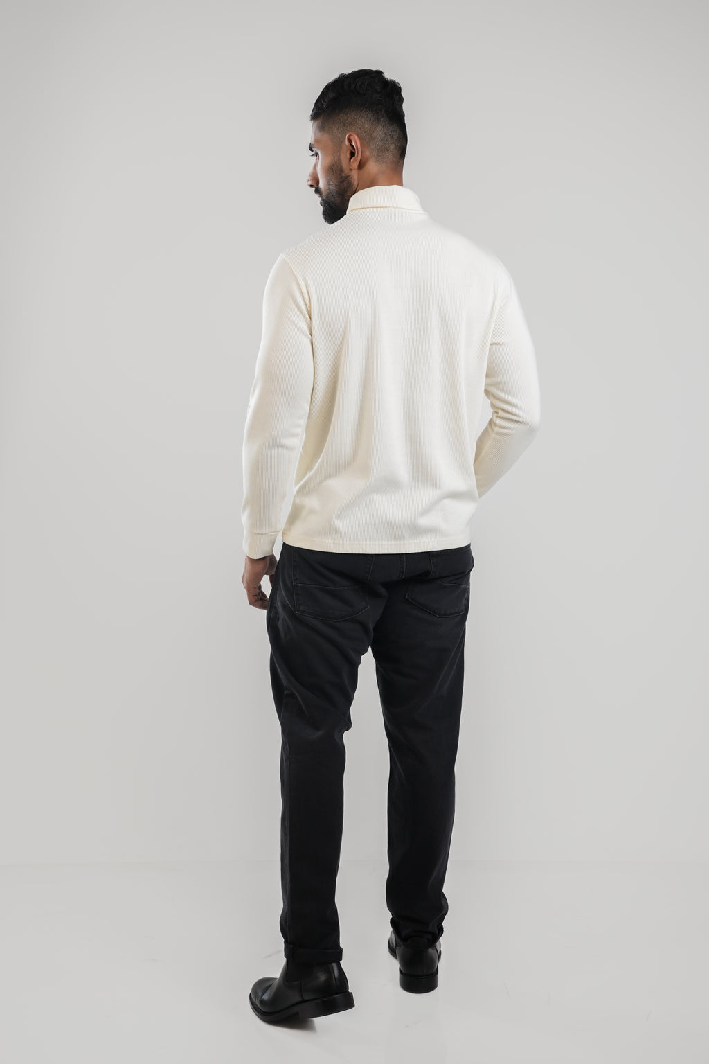 Sahara Turtle Neck