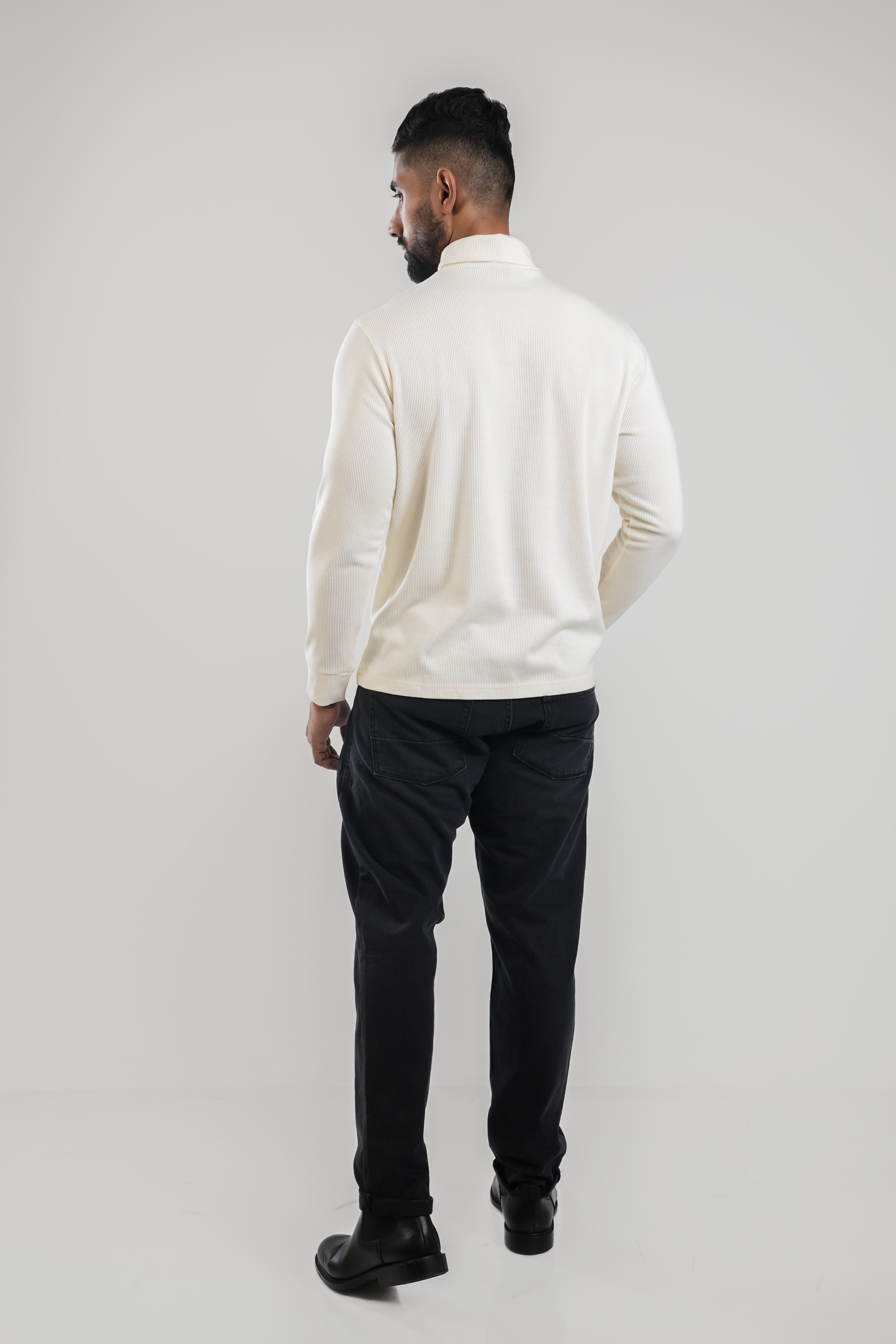 Sahara Turtle Neck