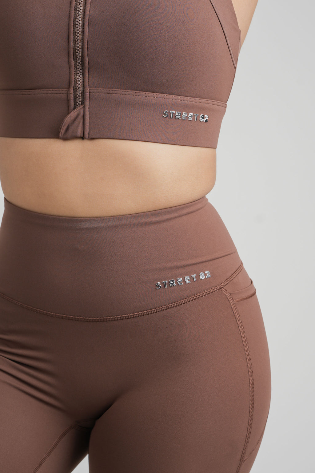 Sculpt Zip Bra