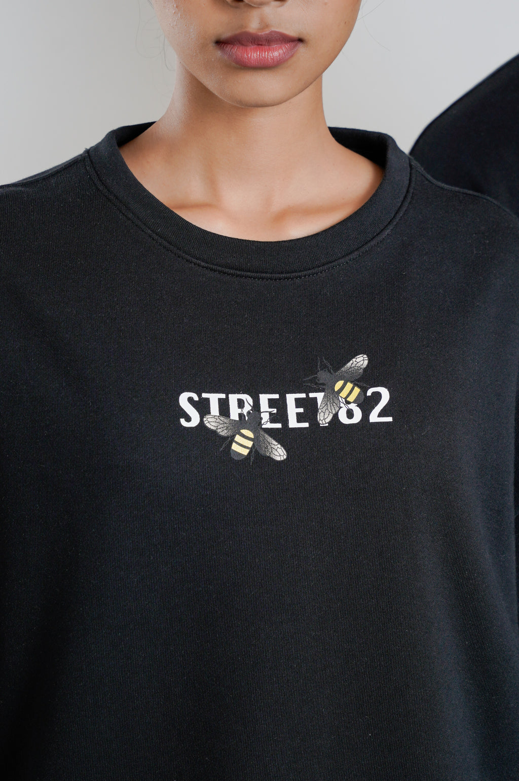 Rebel Bee Oversize Tee