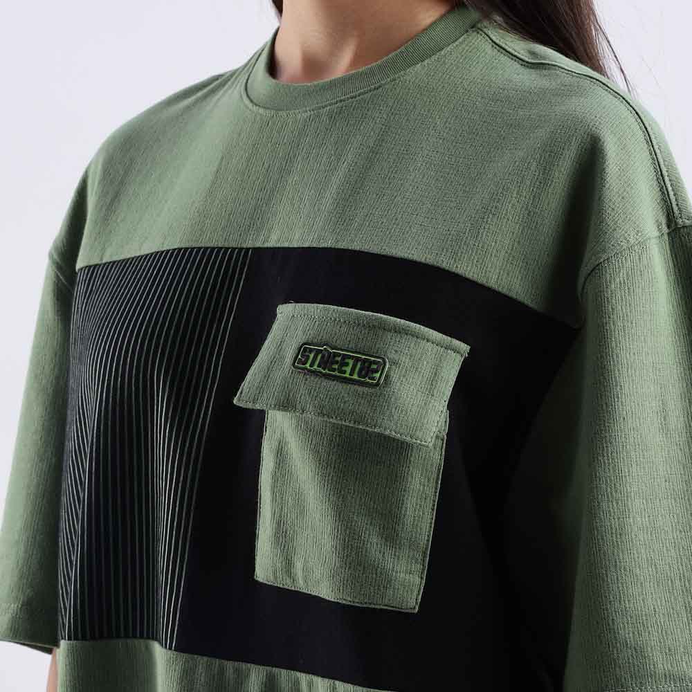 Unisex Oversized T-shirt with pocket