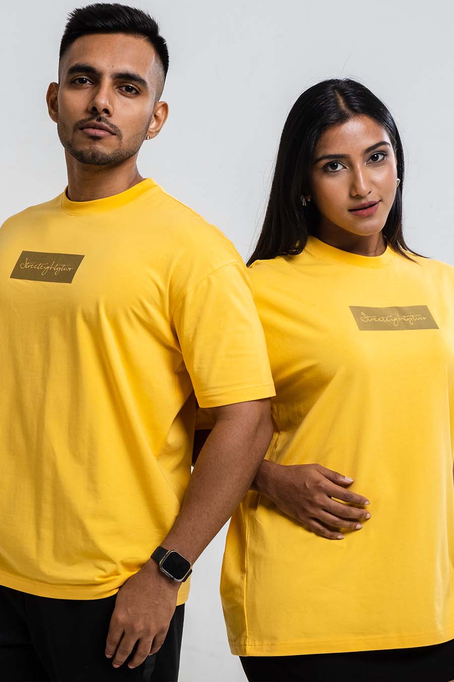 Oversize signature logo print