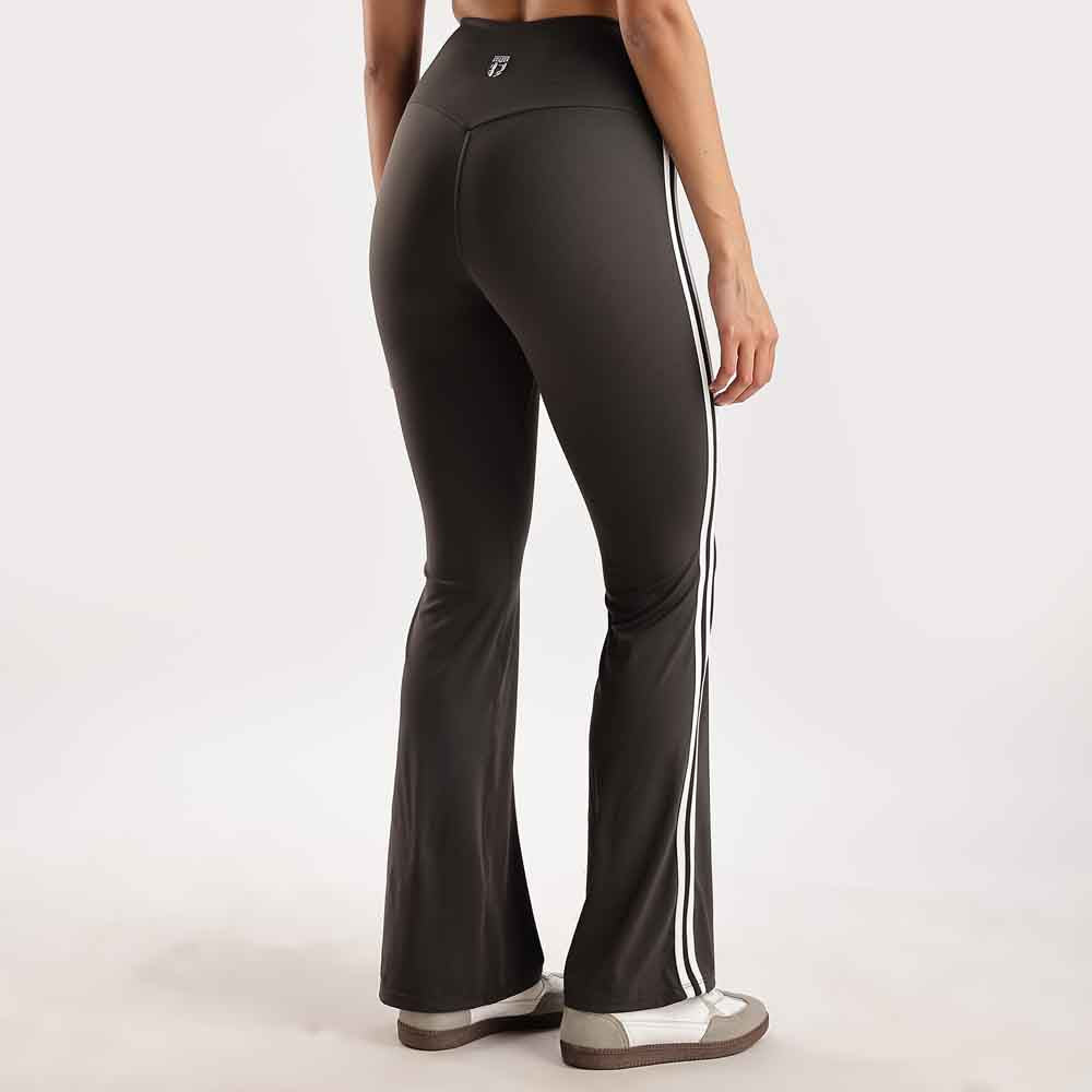 Bell bottom legging