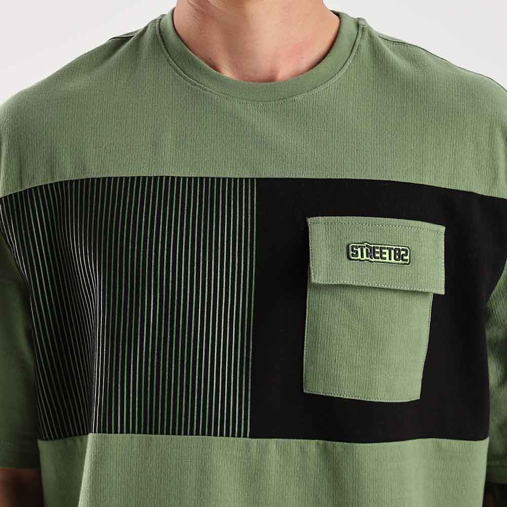 Unisex Oversized T-shirt with pocket